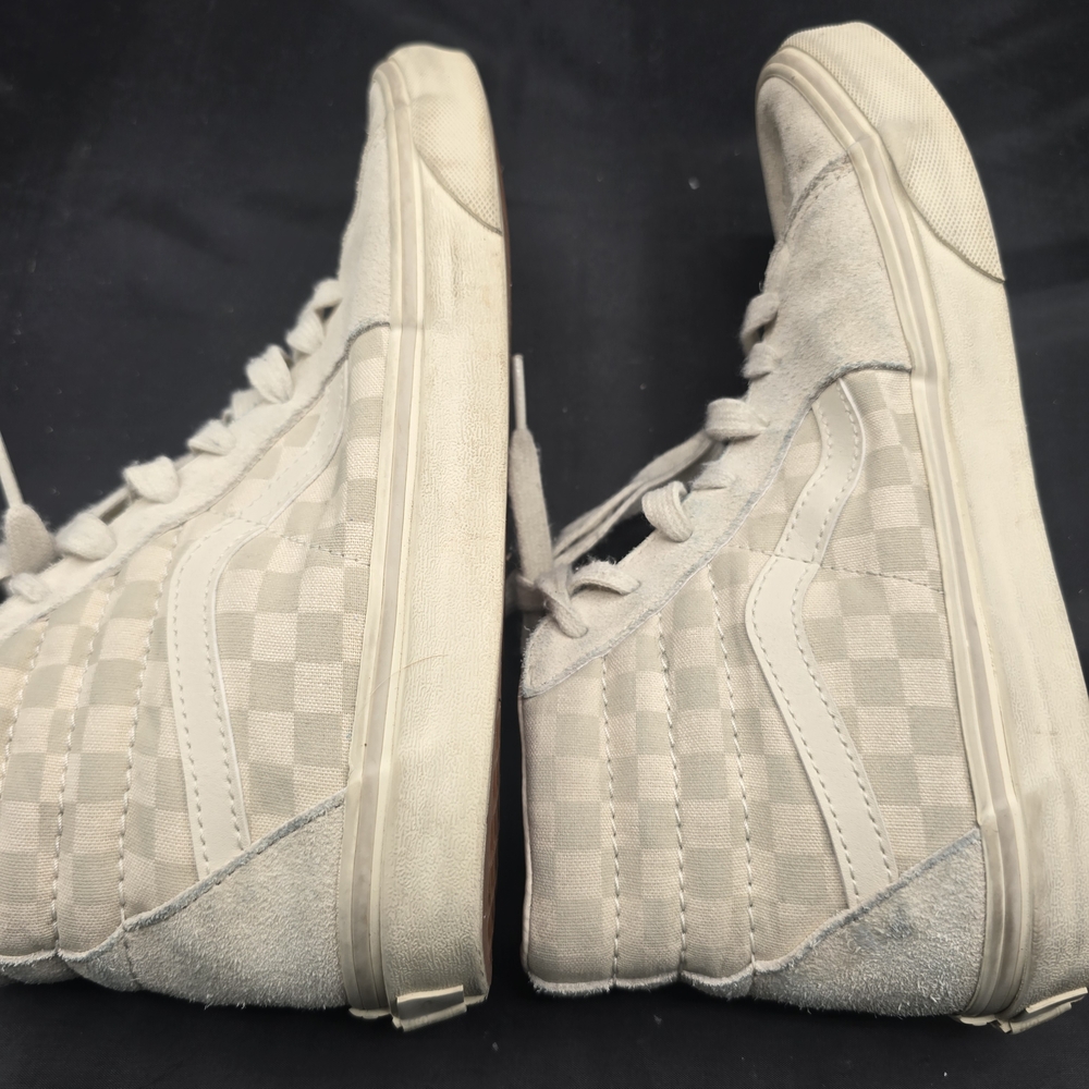 Vans Kids‎ Sneakers - Cream and White